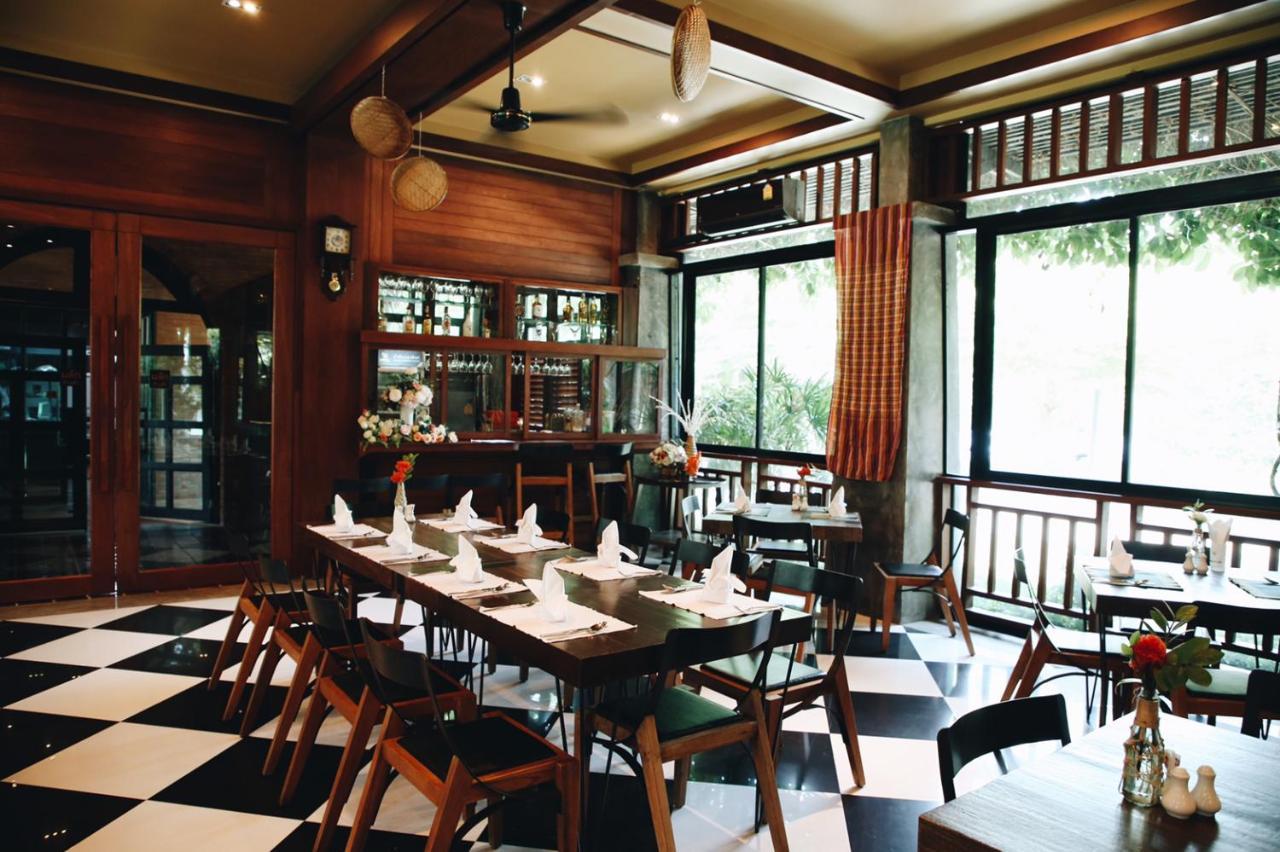 Prakhon Chai Hotel De L'Amour Sha Plus מראה חיצוני תמונה